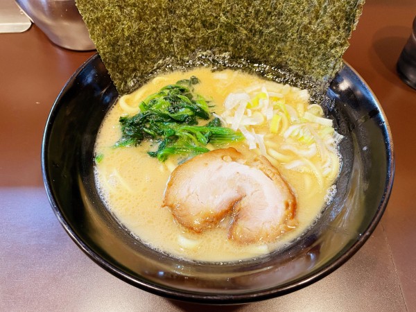 「ラーメン　690円」@松壱家 菊名店の写真