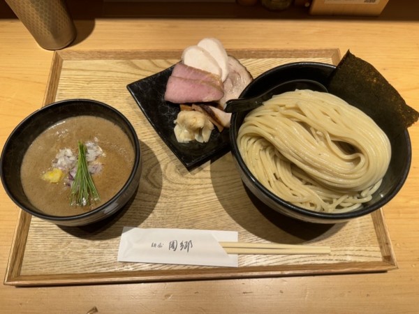 「チャーシューつけ麺、麺増し（350g）」@麺屋 周郷 新橋店の写真