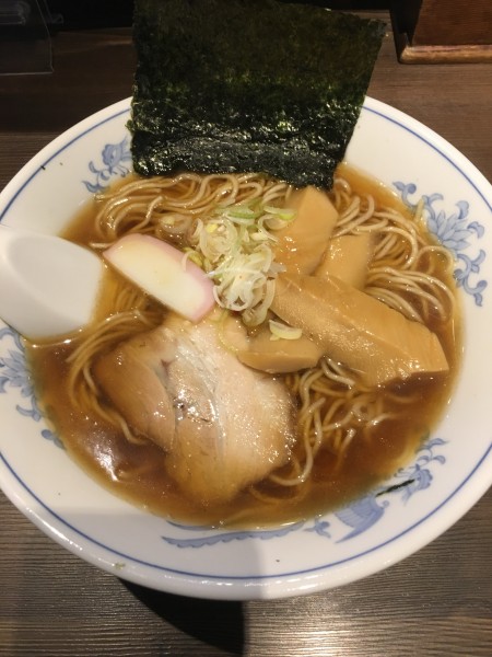 「黒醤油(700円)」@拉麺5510の写真