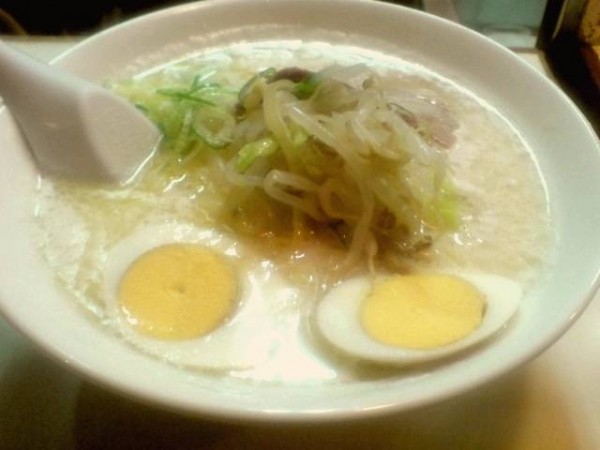 「牛乳ラーメン（630円）」@札幌ラーメンこぐまの写真