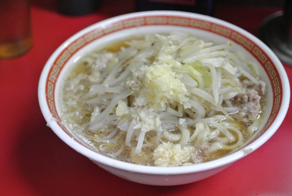 「小500円ニンニク」@ラーメン二郎 目黒店の写真