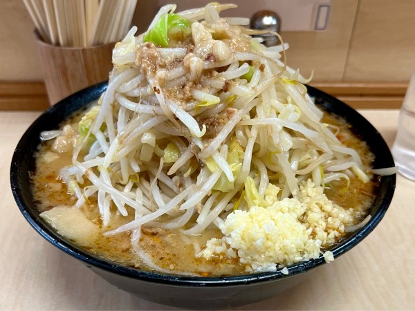 「みそラーメン ニンニク ヤサイ アブラ」@ラーメン二郎 京成大久保店の写真