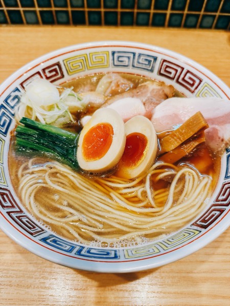 「特製中華そば」@ほっこり中華そば もつけの写真