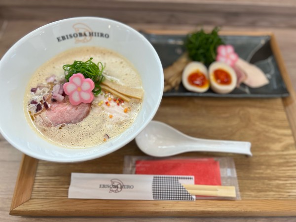 「濃厚えびそば　特製盛り」@えびそば 緋彩の写真