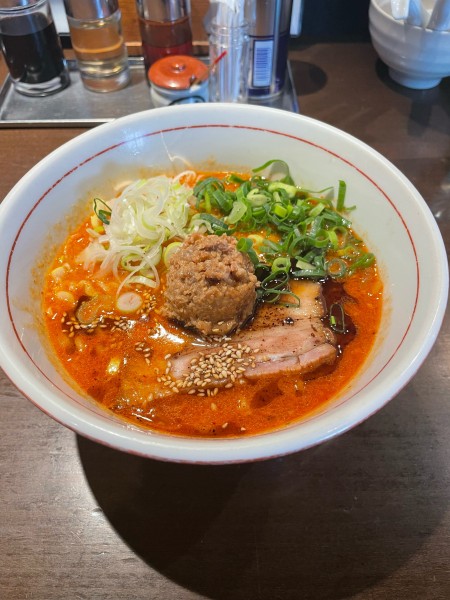 「辛味噌らーめん」@麺や 虎徹の写真