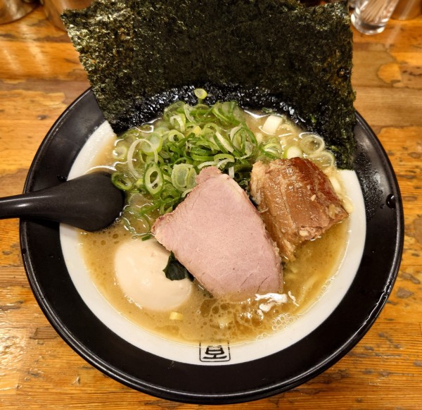 「太麺４点盛り(麺少なめ、1250円)」@百麺 中山道店の写真