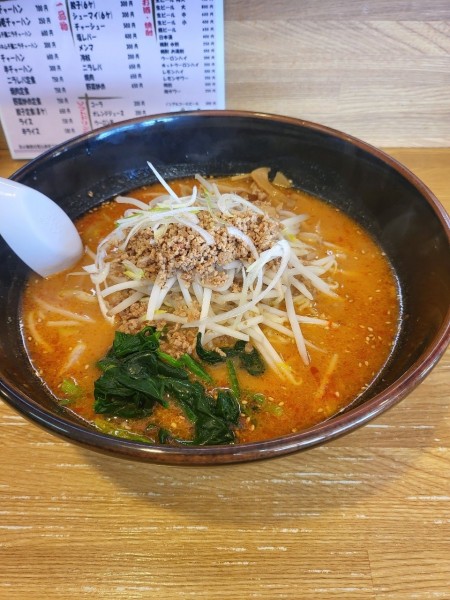 「雷ラーメン(小辛)」@ラーメンハウス 富良野の写真