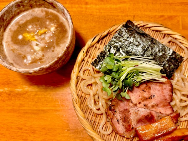 「秋刀魚の燻製つけ麺1,100円」@豚骨らーめん れんの写真