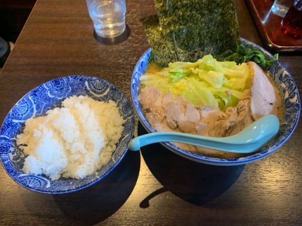 「キャベツラーメン」@とんぱた亭 新子安店の写真