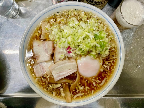 「サッポロ赤星＋キリンラガー＋チャシュー皿→チャシューメン細葱」@中華そば みたかの写真