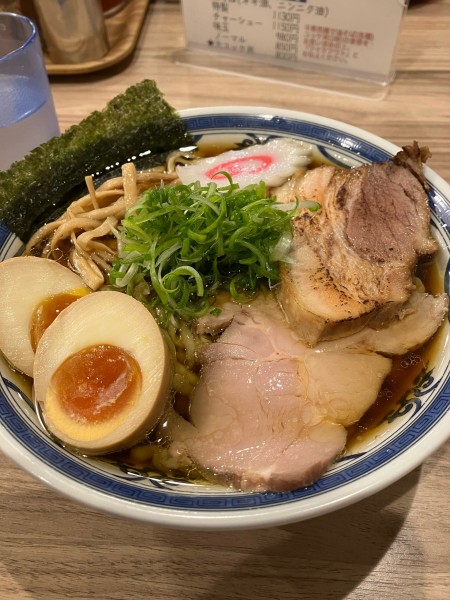 「特製　醤油」@くじら食堂 nonowa東小金井店の写真