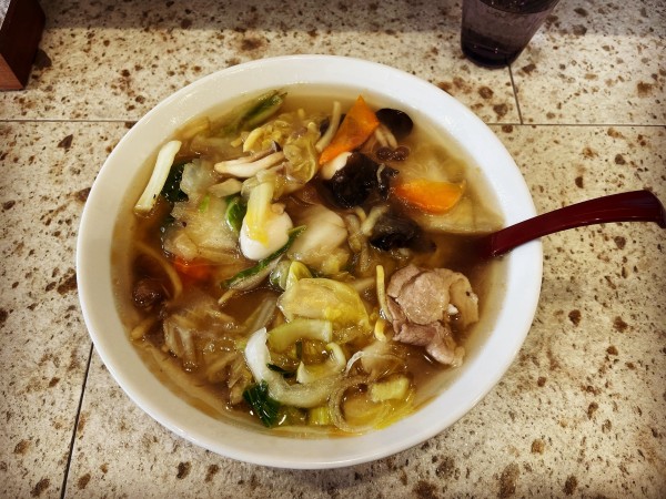 「うま塩餡かけ野菜麺」@吉岡飯店の写真