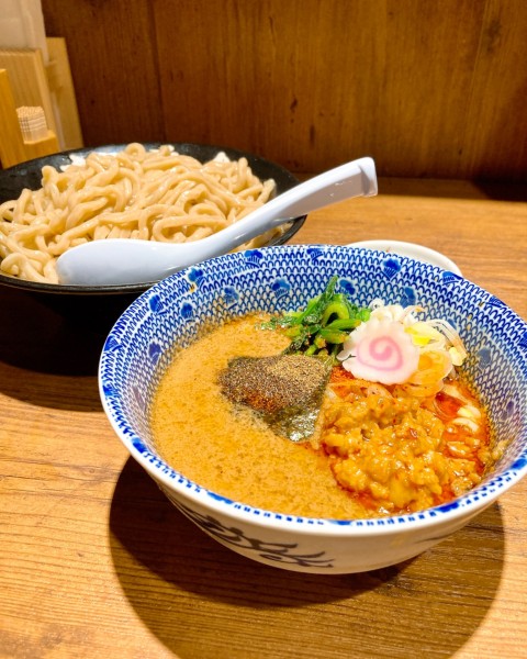 「坦々つけめん」@六厘舎 大崎店の写真