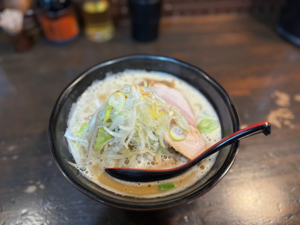 「みそラーメン野菜マシ」@麺処 花田 池袋店の写真