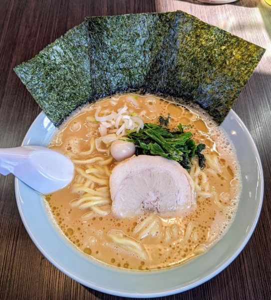 「ラーメン(味噌)大盛り」@横浜家系ラーメン さくら魂心家の写真