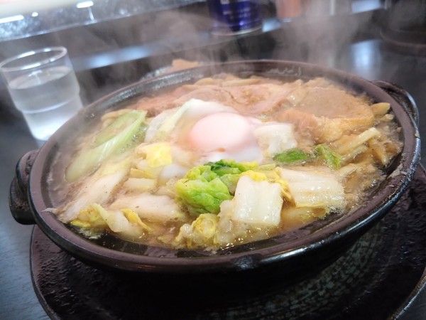 「期間限定 鍋焼きラーメン醤油 850円」@ラーメン康家の写真