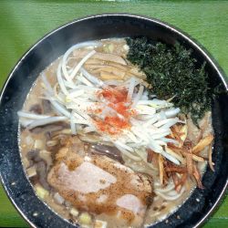 煮干し味噌ラーメン