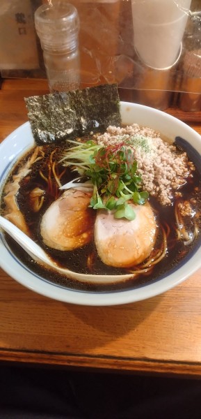 「黒鶏そば(大盛)」@麺屋 鶏口の写真