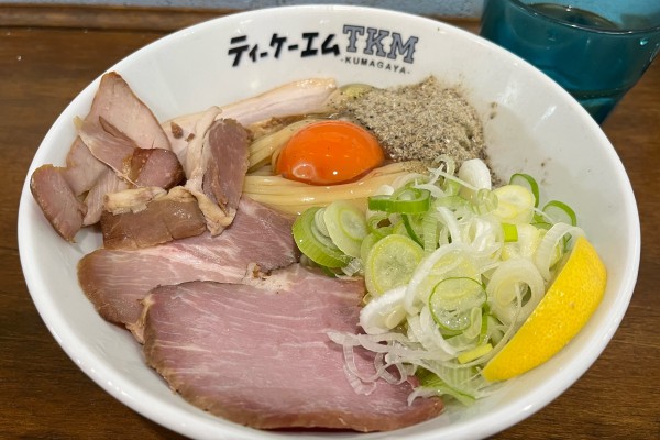 「肉増しTKM レモン+煮干し粉+ネギ+ごはん(小)」@ゴールデンタイガーの写真