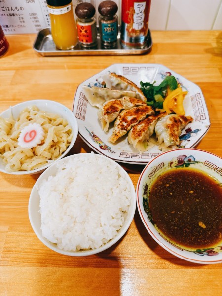 「ラムのつけ汁餃子定食」@口樂 城山店の写真