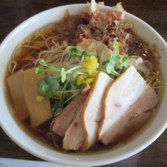 まる藤ラーメンの画像