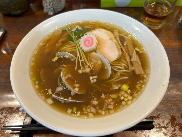 「追いはまぐり中華そば(正油)」@麺酒処 ふくろうの写真