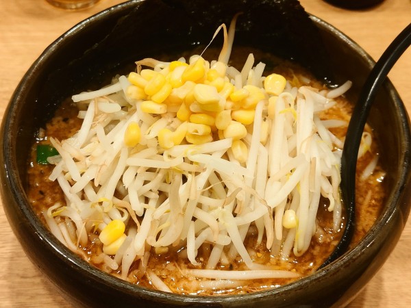 「みそこってりらーめん（背脂あり）」@らーめんダイニング ど・みそ 京橋本店の写真