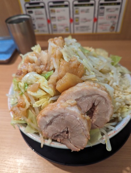 「大ラーメン」@豚山 蒲田店の写真