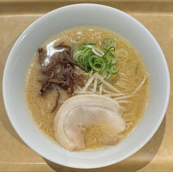 「豚骨ラーメン」@POPUPラーメン 麺屋うるとらの写真