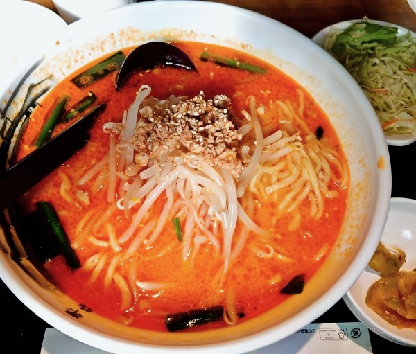 「四川風担々麺」@火麒麟酒場 高田馬場店の写真