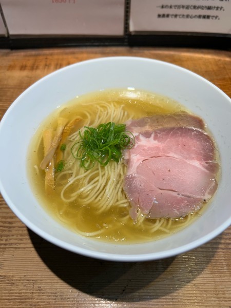 「塩ラーメン」@町田汁場 しおらーめん 進化の写真