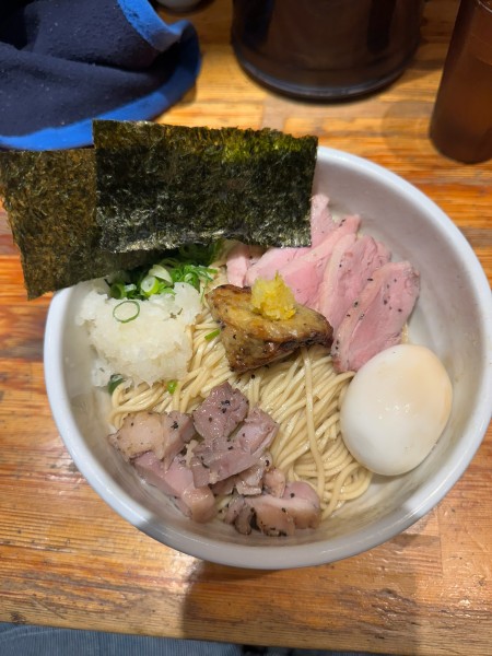 「フォアグラ油そば」@満鶏軒の写真