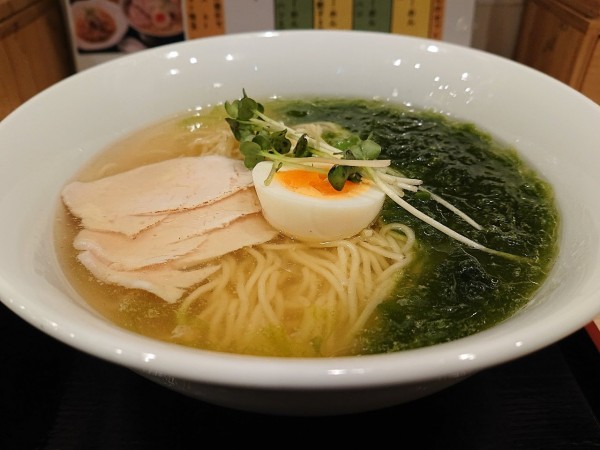 「天然岩のり塩らーめん(たんれい塩)」@塩ラーメン 仁屋の写真