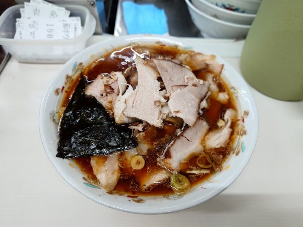 「青島チャーシュー ＋チャーシュー100円増し」@青島食堂 秋葉原店の写真