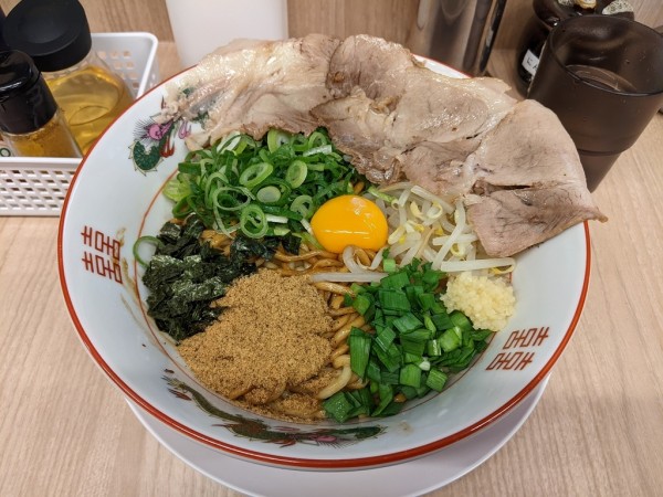 「ブラックまぜそば」@京都ラーメンきんざん 市役所前店の写真