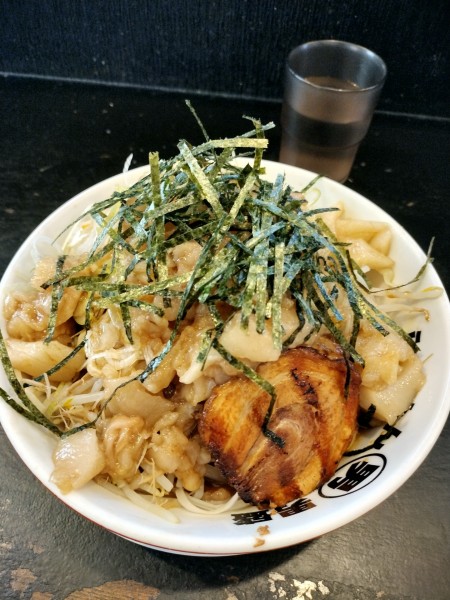 「アブラ麺」@とんこつラーメン男盛の写真