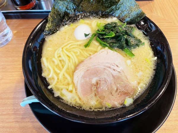 「ラーメン　800円」@綱島商店の写真