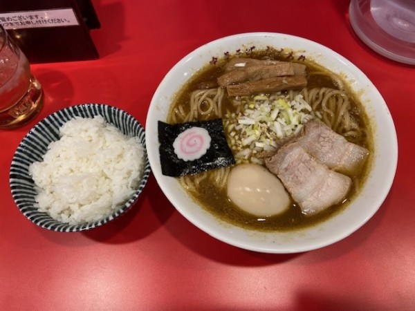 「煮干しカレー中華そば＋漬け玉子＋小ライス」@中華そば ふくもりの写真