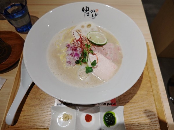 「濃厚鶏POTAそば」@濃厚鶏麺 ゆきかげ 浅草本店の写真