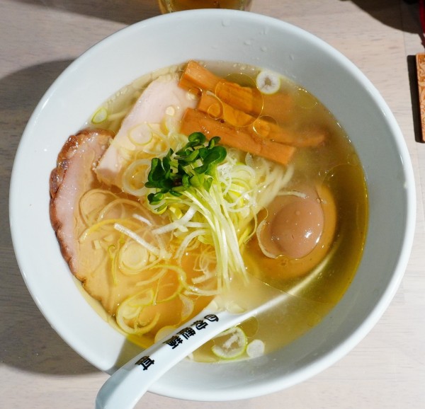 「塩ラーメン＋味玉＋スーパードライ中生」@自家製麺 甚の写真