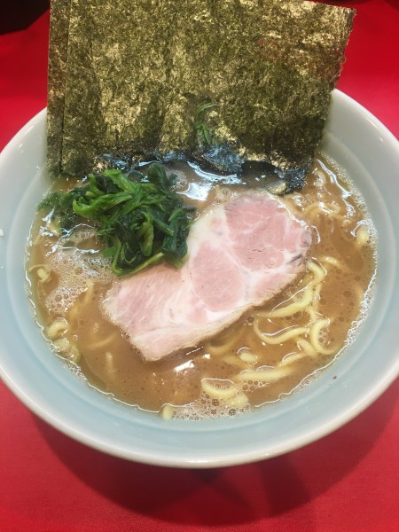 「ラーメン(700円)」@横浜家系ラーメン 志田家 蒲田店の写真