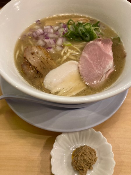 「渡り蟹の貝そば¥1,200」@Ramen ThreEの写真