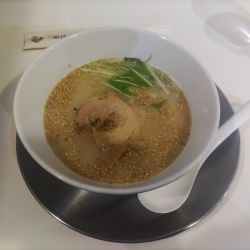 ミニ鶏白湯ラーメン
