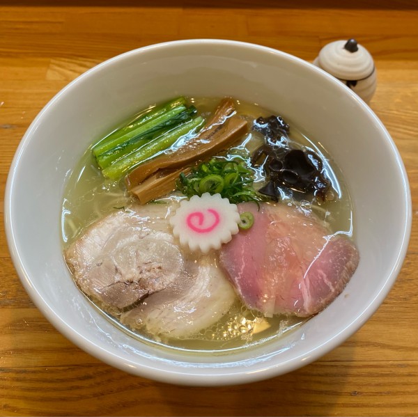 「しおそば¥900&しおそば限定鶏飯¥180」@しなそば 天味の写真