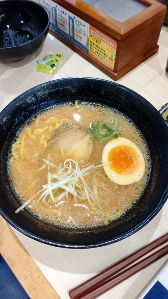 「濃厚味噌ラーメン」@はま寿司 船橋海神店の写真
