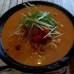 ラーメン らラ拉の画像