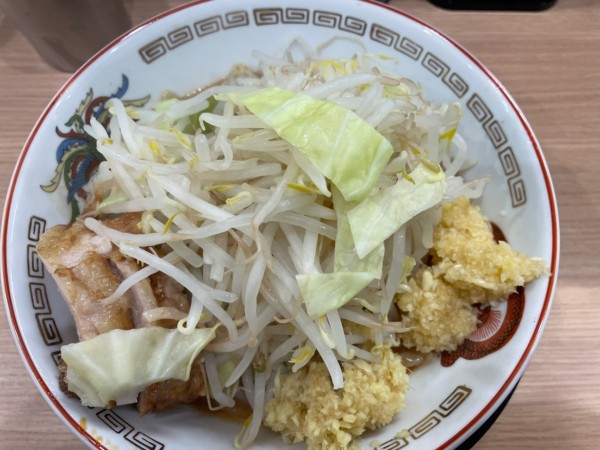 「ミニ味噌山」@ラーメン豚山 金沢文庫店の写真