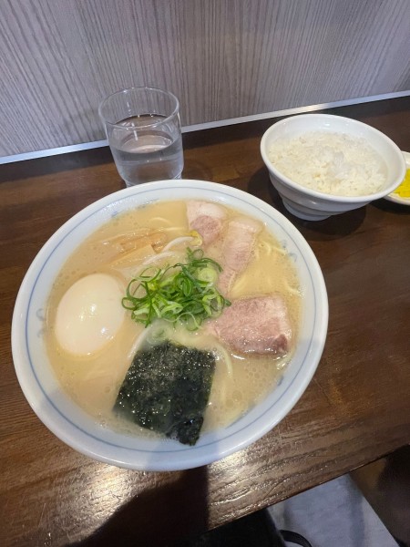 「中華そば　小」@岡本中華 小松島本店の写真