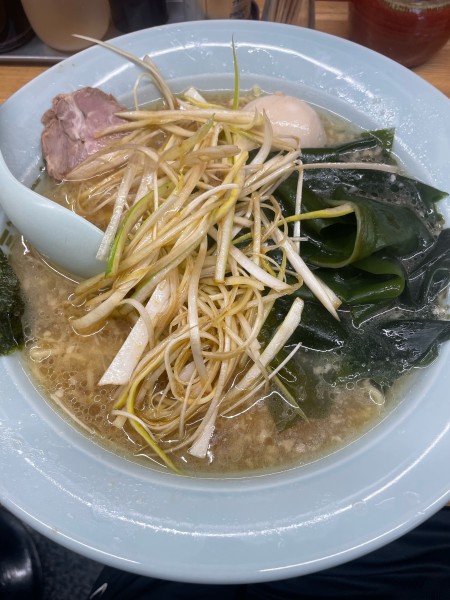 「ネギらーめん 中」@ラーメンショップ 堀切店の写真