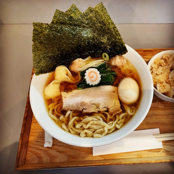 「特製生姜醤油らーめん(ブレンド醤油)」@あはれの写真